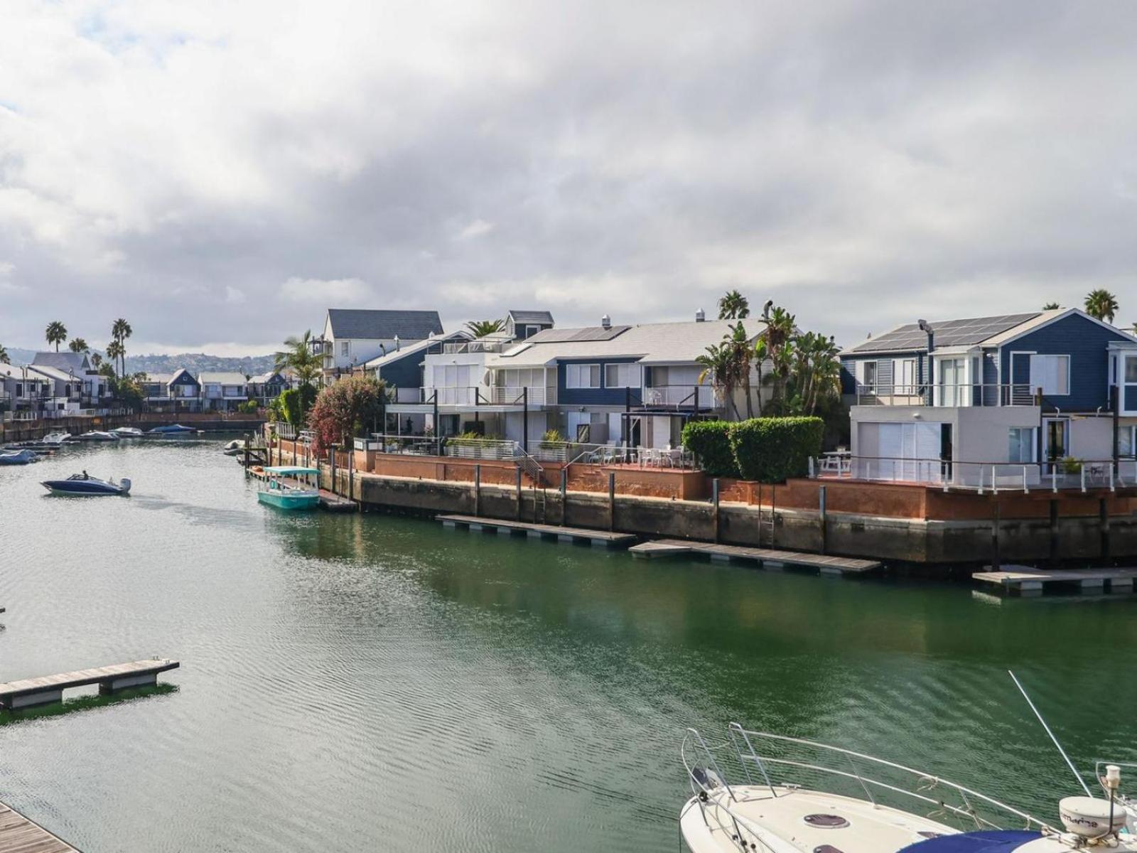 Knysna Quays Waterfront Accomodation Eksteriør bilde